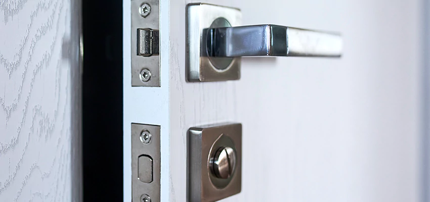 Door Lever Handle Lock Repair in Lakewood, CA