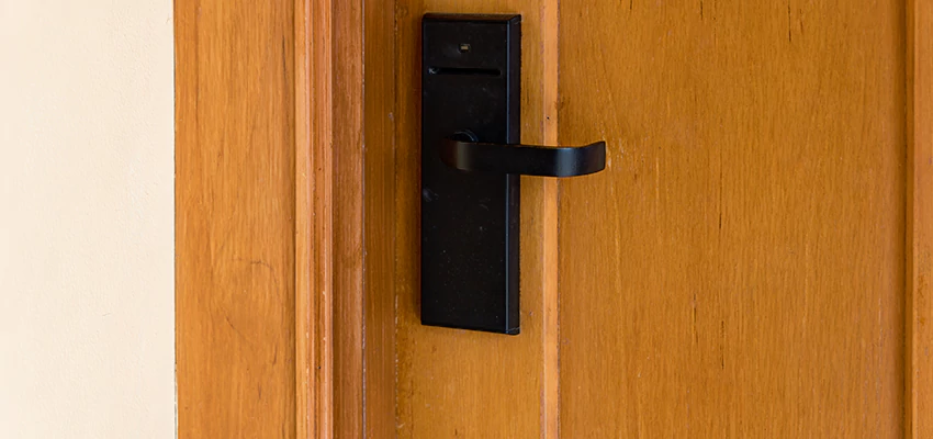 Home Security And Alarm Monitoring in Lakewood, California